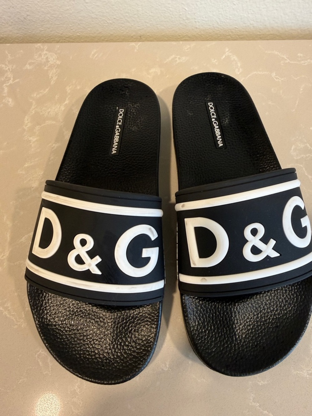 Dolce & Gabbana Black and White D&G Logo Slide Sandals